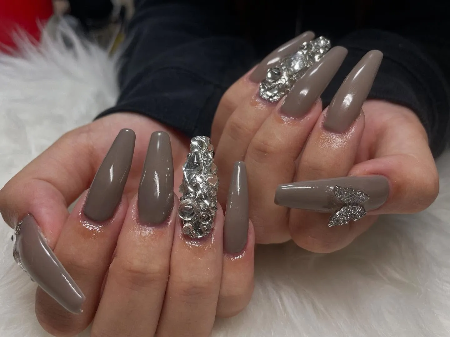グレー×ギャルネイル💅💣